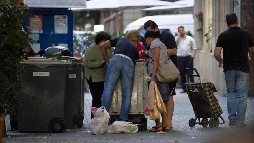 Comemos un 10% más de los alimentos que necesitamos