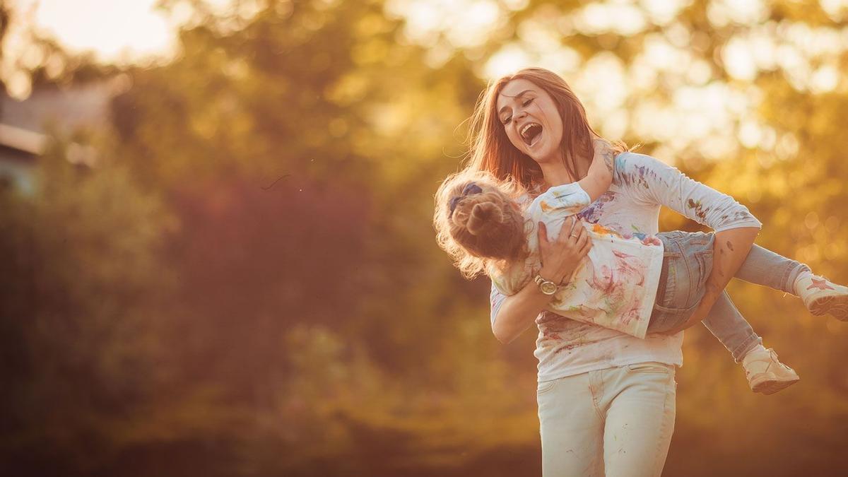 Una madre con su hijo