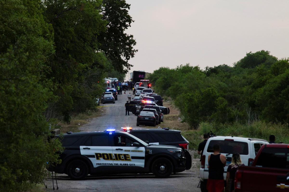 46 immigrants que viatjaven a un camió han mort a Texas.