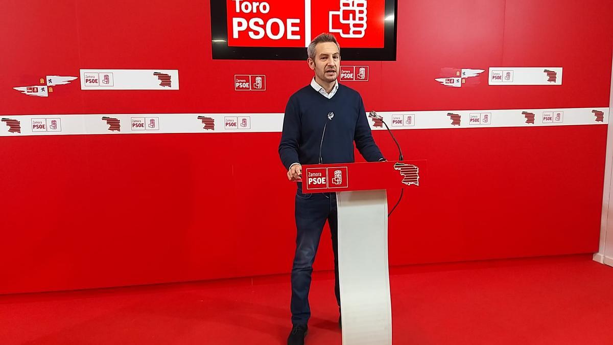 Carlos Rodríguez anuncia su candidatura a la secretaría general del PSOE de Toro