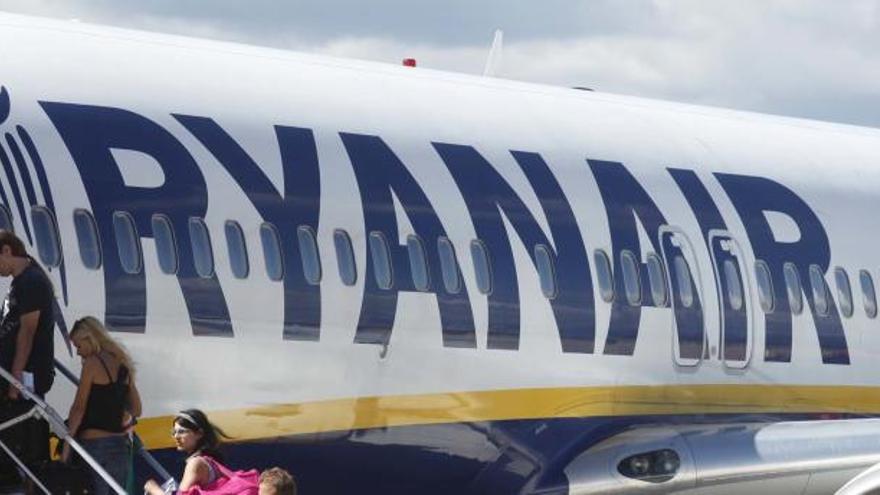 Ryanair  preveu fregar els 1,5 milions d´usuaris a Girona el 2017