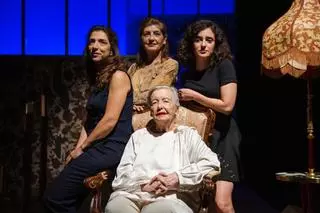 La actriz María Galiana protagoniza en el Teatro de las Esquinas 'Yo solo quiero irme a Francia'