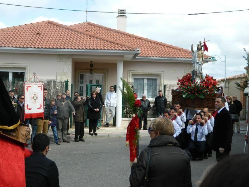 Resurrección en los pueblos de la Provincia