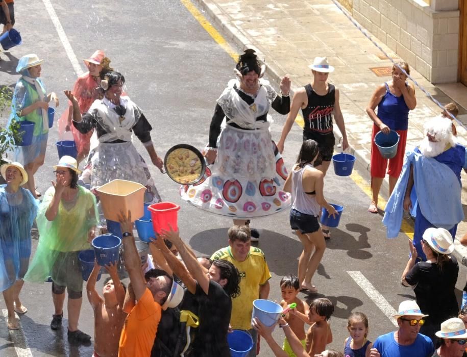 60.000 litros de agua en honor a la Virgen de la Asunción