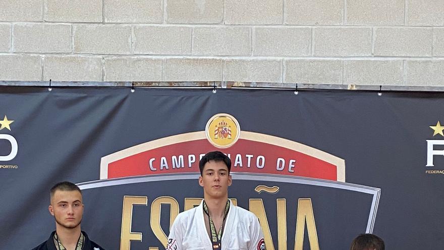 Adrián Prieto Rivera se proclama campeón de España de Jiu-Jitsu brasileño