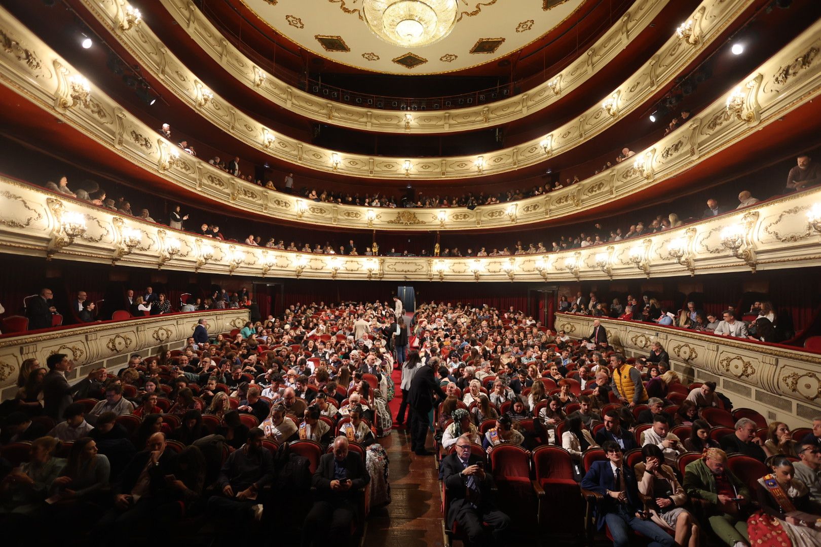 Memoria gráfica de la Gala de la Cultura de las Fallas 2024