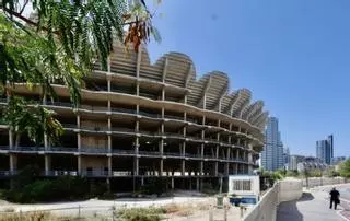 El estadio, en el tejado político