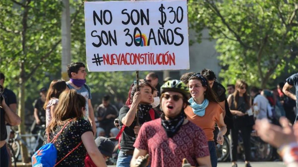 chile-letrero-protestas-afp