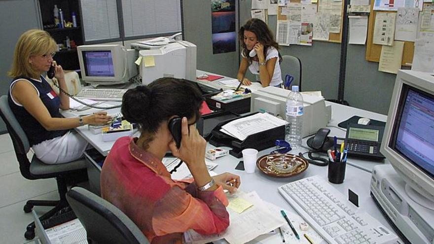 Imagen de archivo del centro de atención telefónica 010.