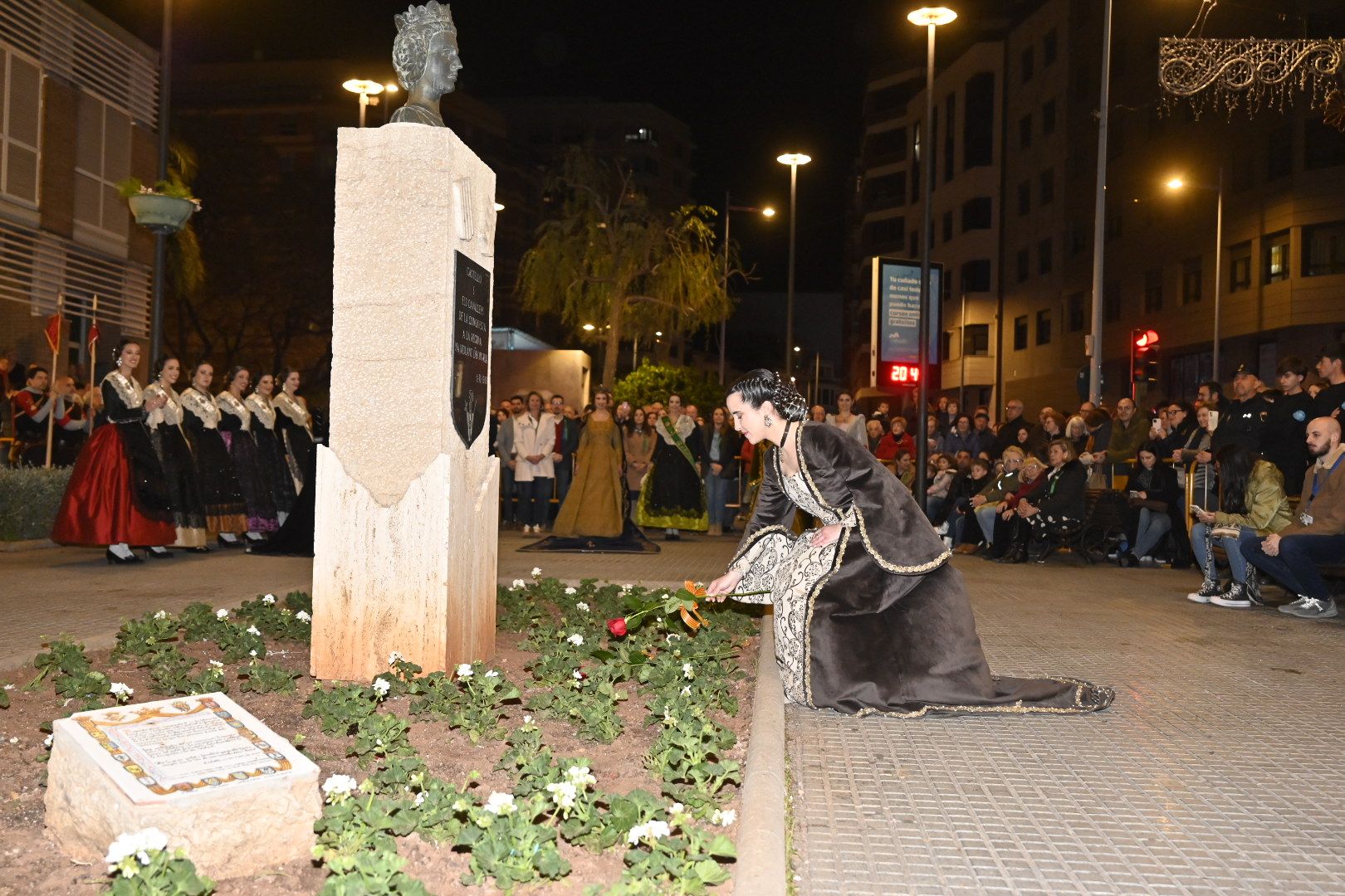 Homenaje a Na Violant d'Hongria