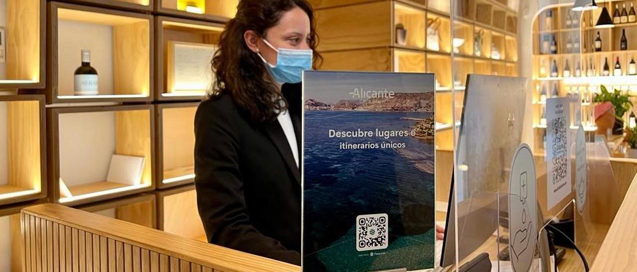 El código QR en un establecimiento de Alicante