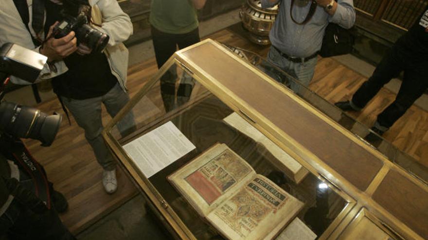 Copia facsímil del Códice Calixtino que se conserva en la catedral de Santiago.  // Xoán Álvarez