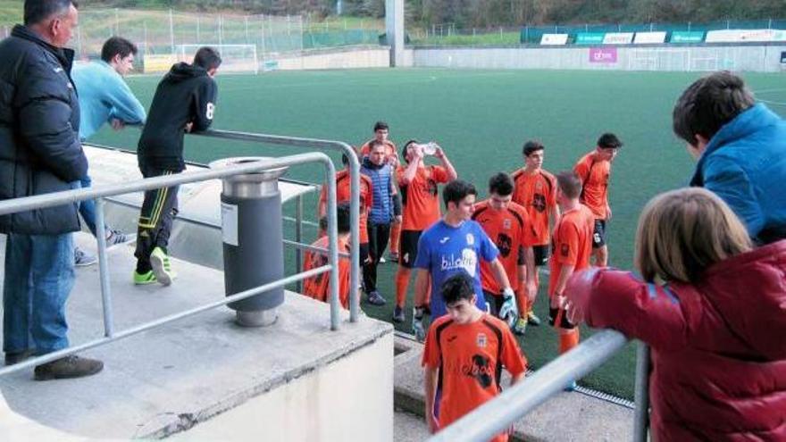 Fútbol por Benín en la Pola