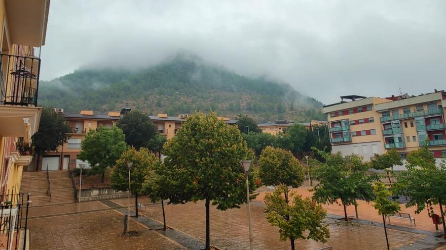Las precipitaciones también han causado la aparición de niebla en las imediaciones del Castell de Xàtiva.