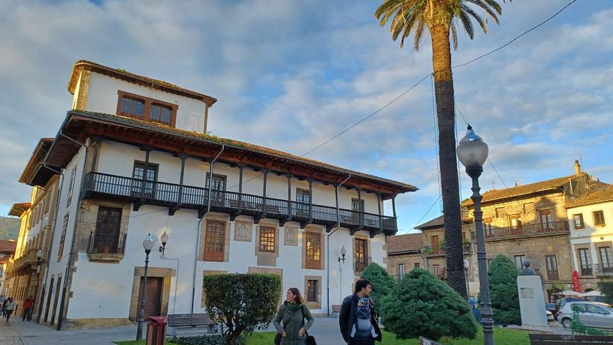 La ruta histórica de Villaviciosa: así es el increíble paseo por el casco antiguo, con 18 paradas para hacer un viaje en el tiempo