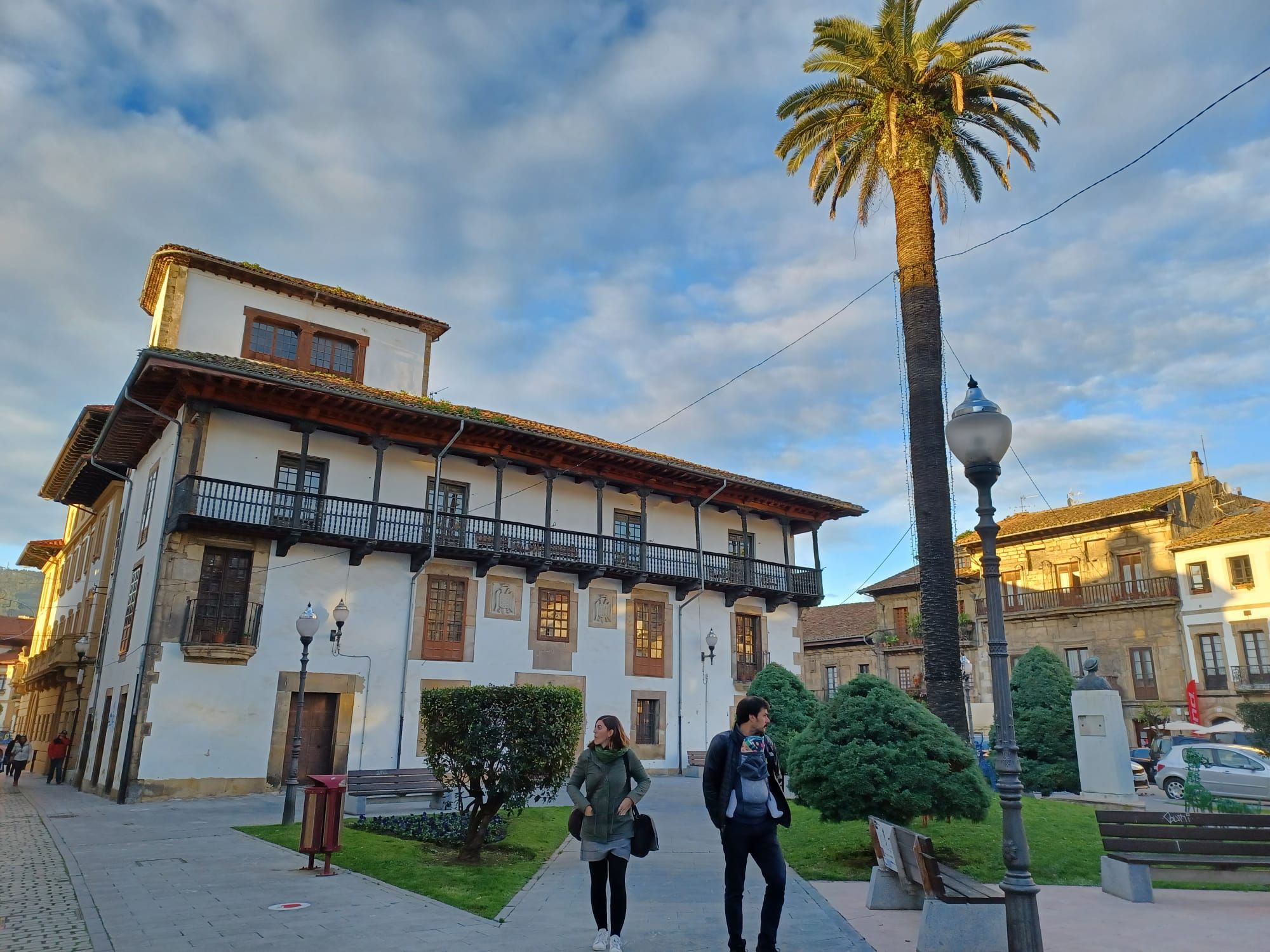 La ruta histórica de Villaviciosa: así es el increíble paseo por el casco antiguo para hacer un viaje en el tiempo