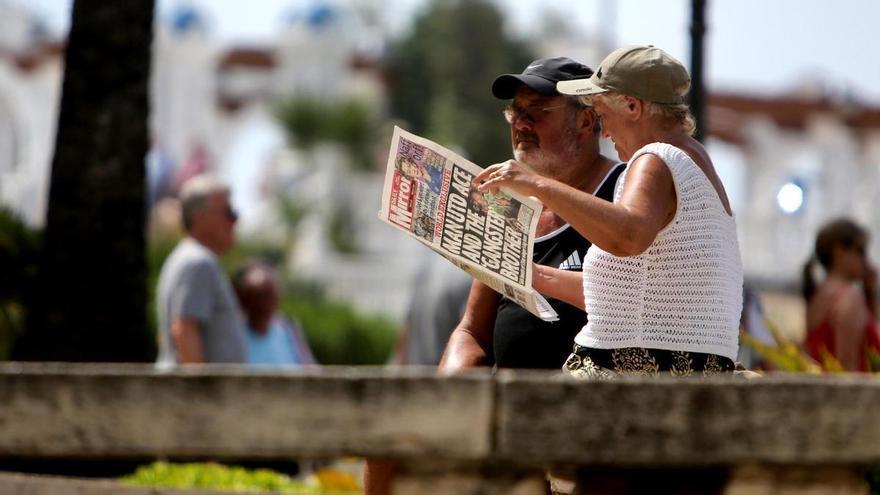 El &quot;déjà vu&quot; de las noticias sensacionalistas en los tabloides británicos para desprestigiar Benidorm