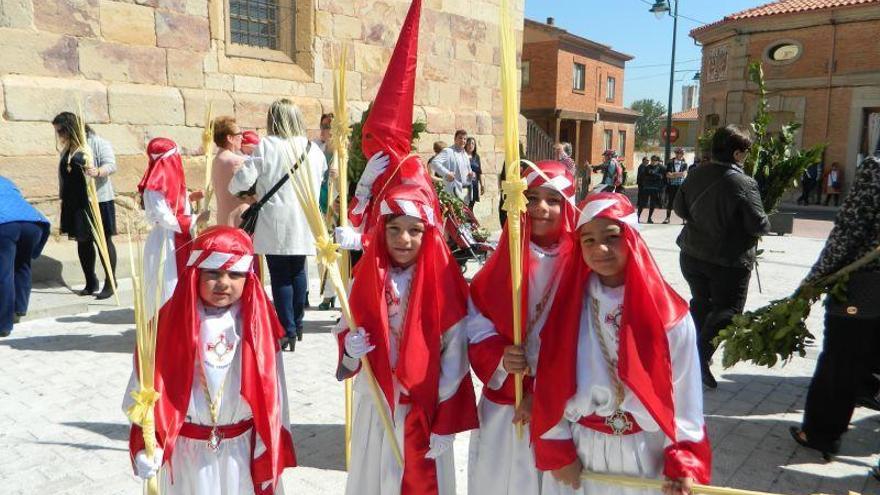 Semana Santa en Zamora: Villaralbo canta el &quot;Hosanna&quot;
