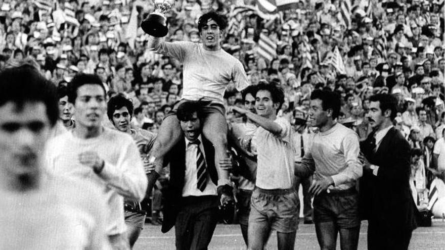 Un amor que nació hace 77 años: así comenzó la historia de la UD Las Palmas