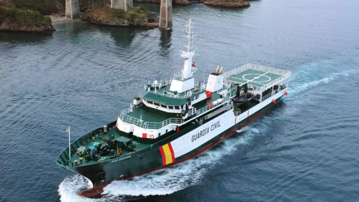 Aparecen en el mar de Baleares varios cadáveres de migrantes atados de pies y manos
