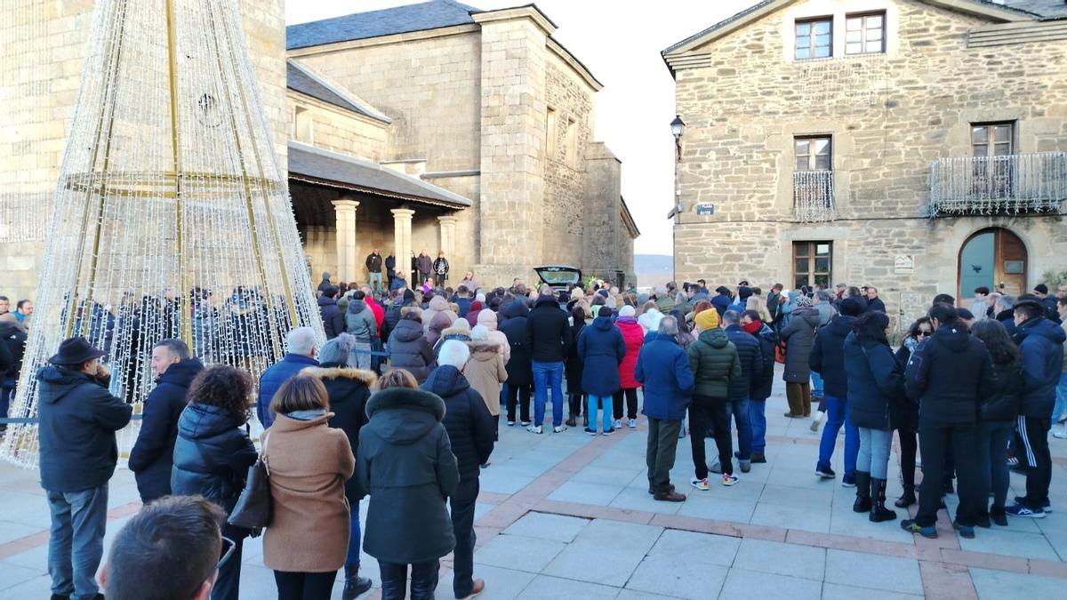 Funeral de Manuel Santiago en Puebla de Sanabria