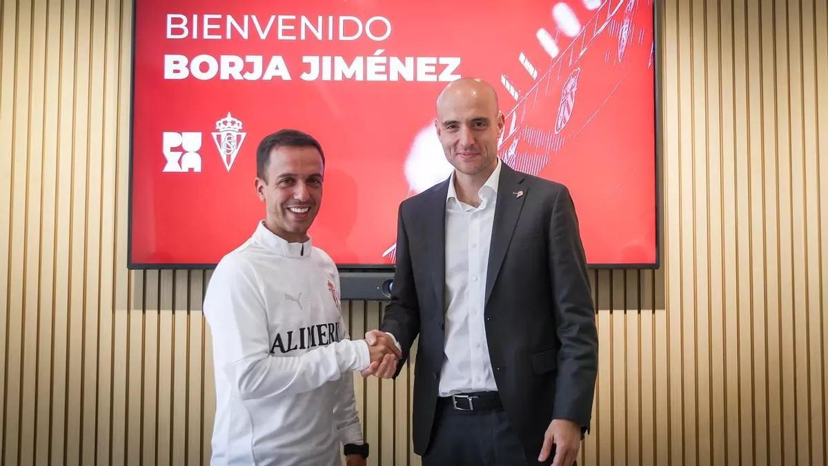 Borja Jiménez, a la izquierda, en su presentación como nuevo técnico del Sporting.