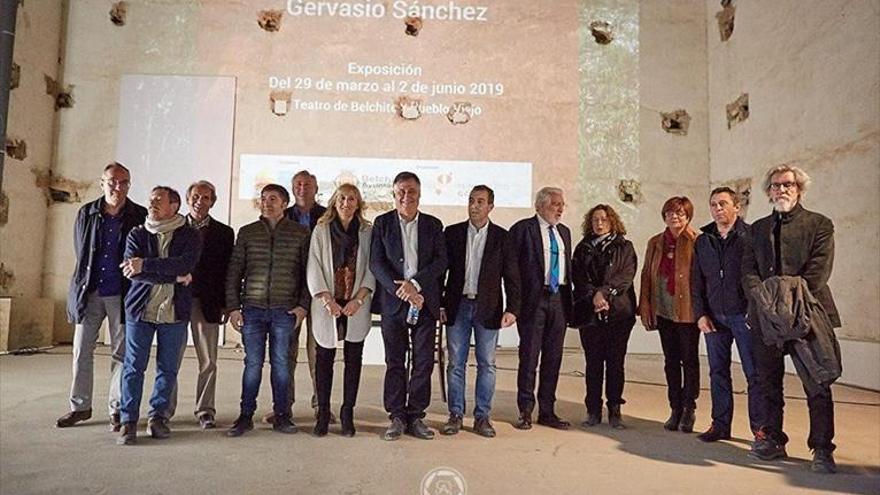 Gervasio Sánchez expone en el pueblo viejo y el teatro