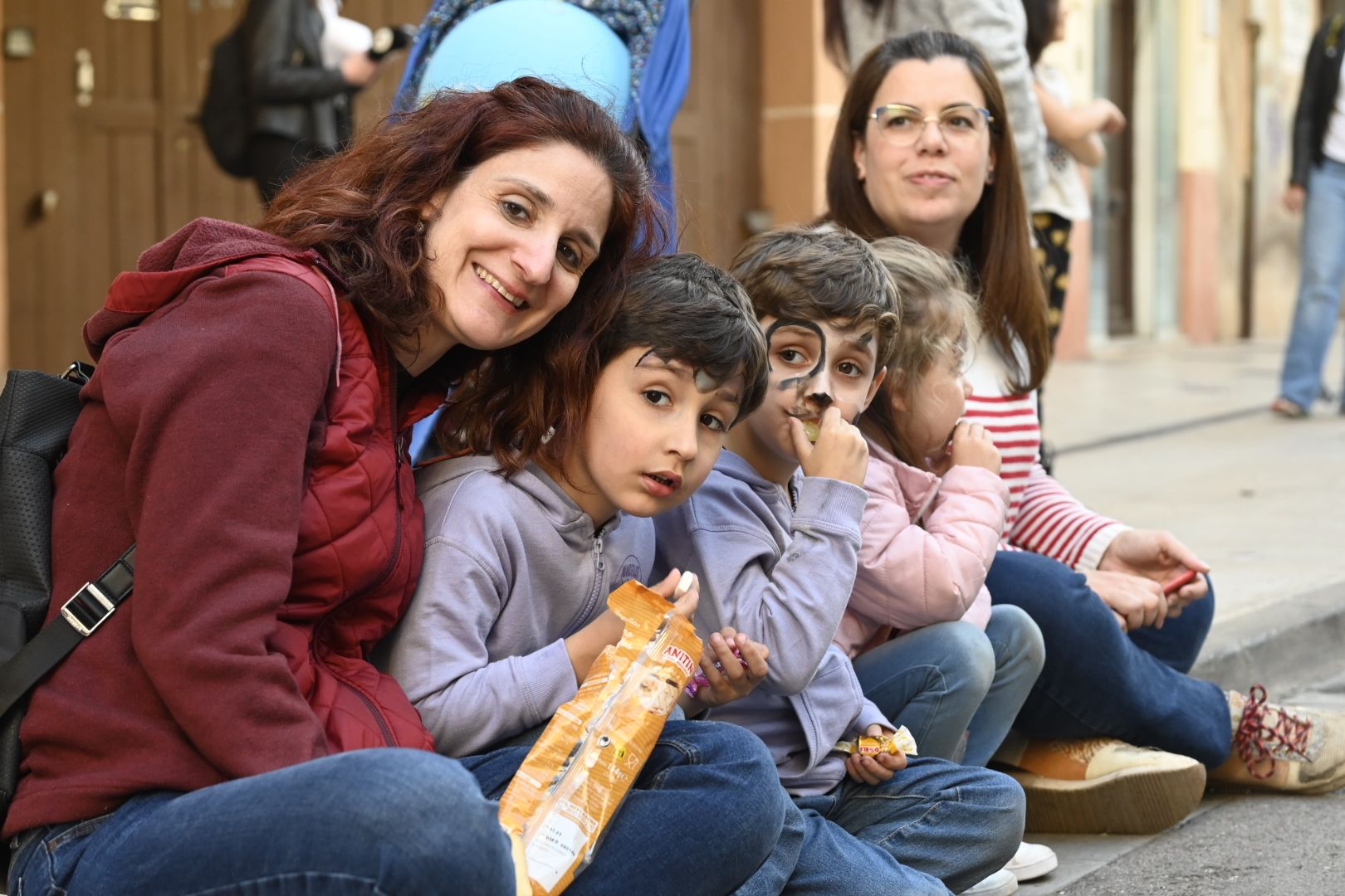 Desfile de collas y carros