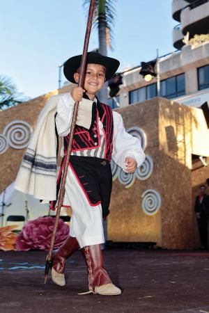 Elección de la romero y la romera infantil de las Fiestas de Mayo de Santa Cruz