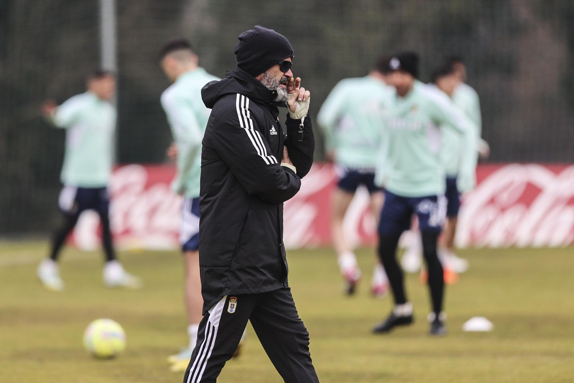 EN IMÁGENES: la vuelta al trabajo del Oviedo tras la derrota ante el Mirandés