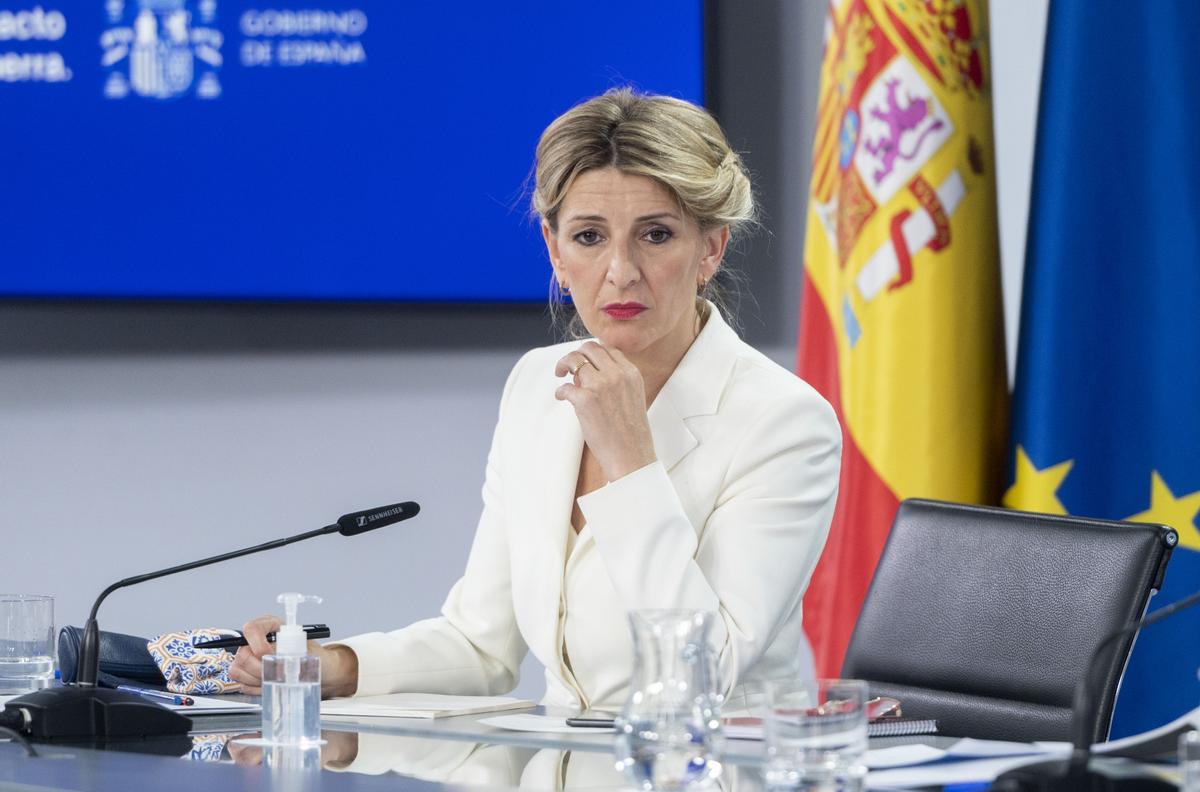 La vicepresidenta segunda y ministra de Trabajo y Economía Social, Yolanda Díaz, durante una rueda de prensa posterior al Consejo de Ministros.