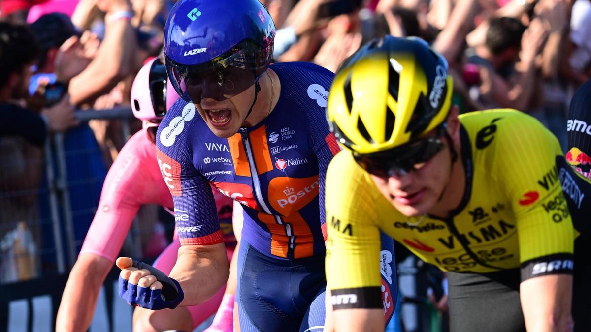 Casper van Uden celebra su victoria en Lecce.