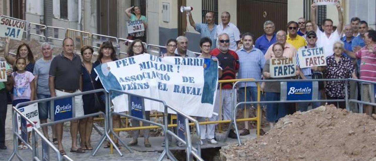 Fernández responsabiliza al PP  de la situación en la calle Valencia