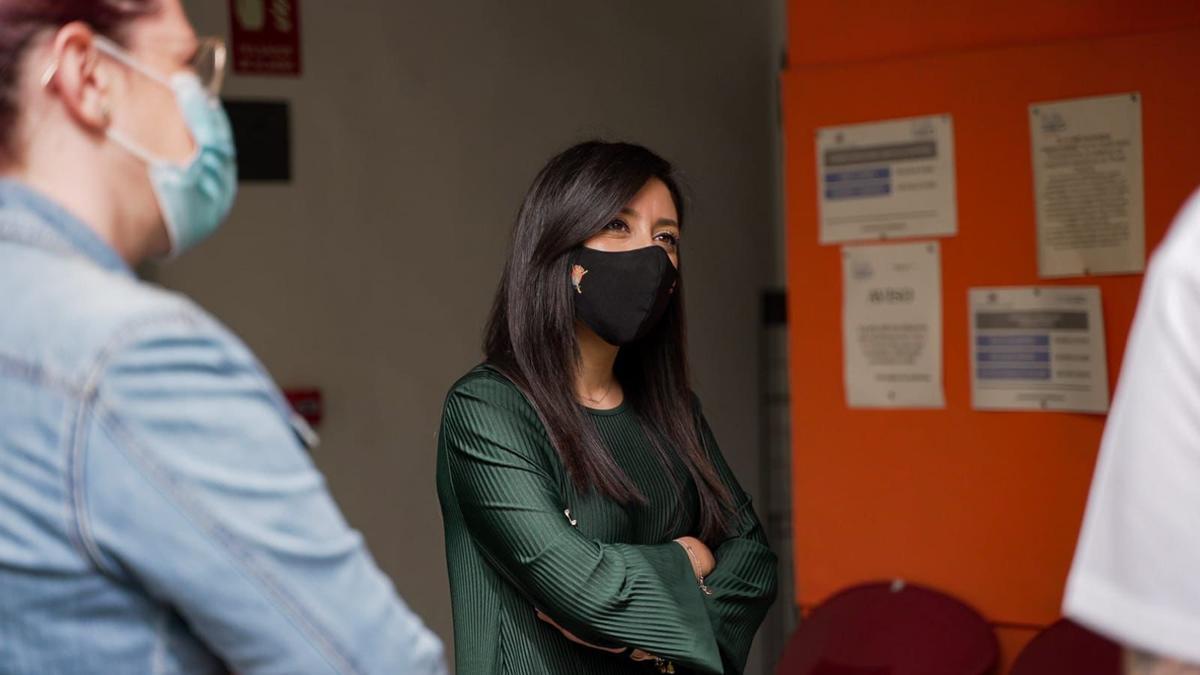 La Delegada de Juventud, Cintia Bustos, durante un acto