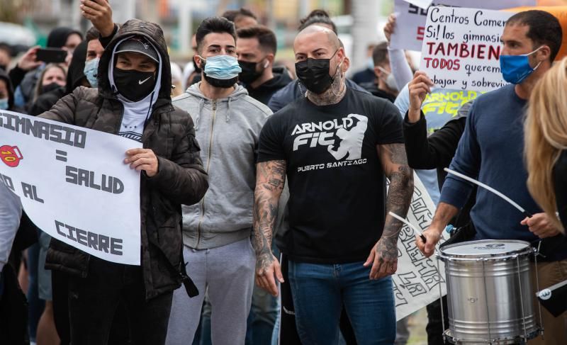 Los gimnasios de Tenerife salen a la calle en demanda de ayudas por la crisis del Covid-19