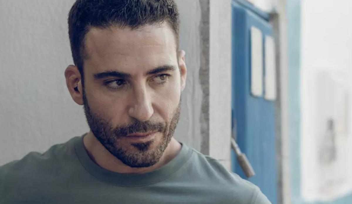 El personaje de Miguel Ángel Silvestre, es un sargento de la Guardia Civil conocido por su intuición y su profundo conocimiento del comportamiento humano