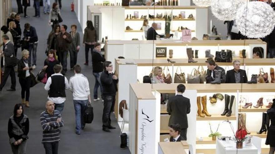 Las empresas se suman al cambio de fechas de la feria de calzado alemana para levantar las ventas