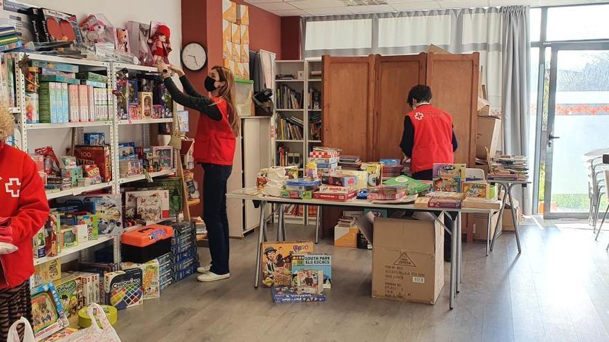Creu Roja entrega joguines a més de 3200 famílies amb dificultats econòmiques