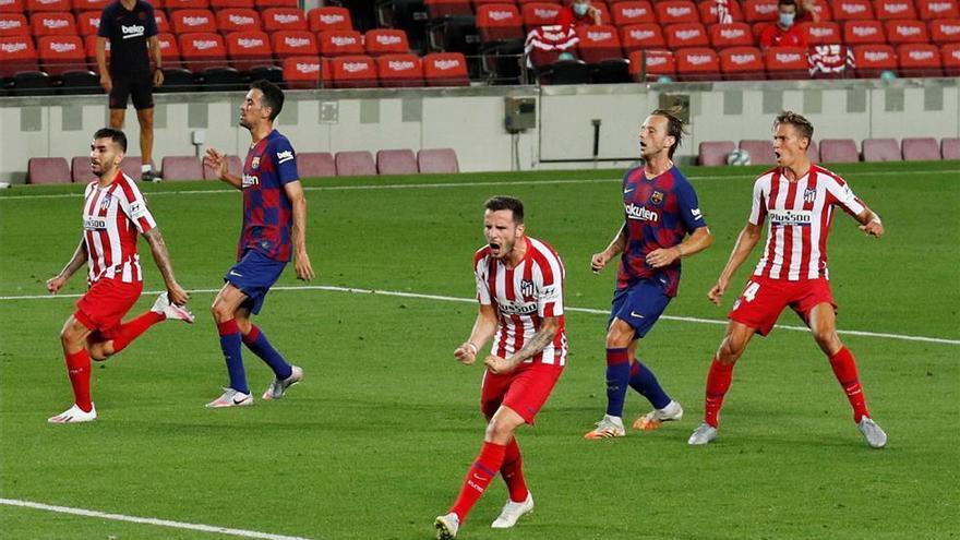 El Barça se deja otro pedazo de Liga ante el Atlético