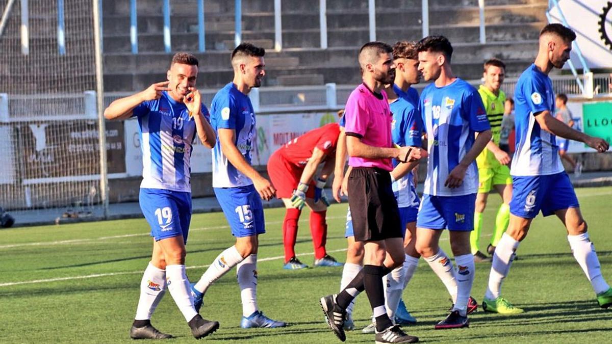 Marc Medina celebrant un dels dos gols de la tarda d’ahir