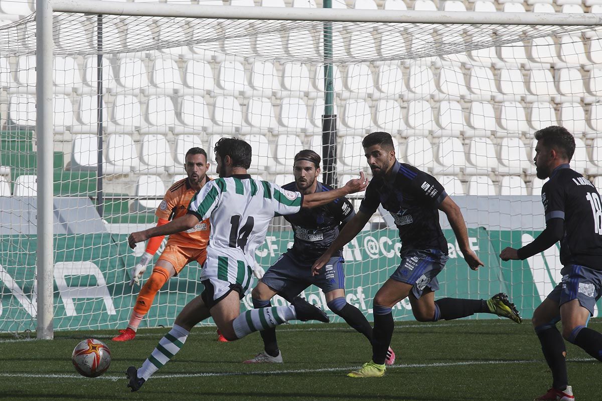 En imágenes el Córdoba CF B - Recreativo de Huelva