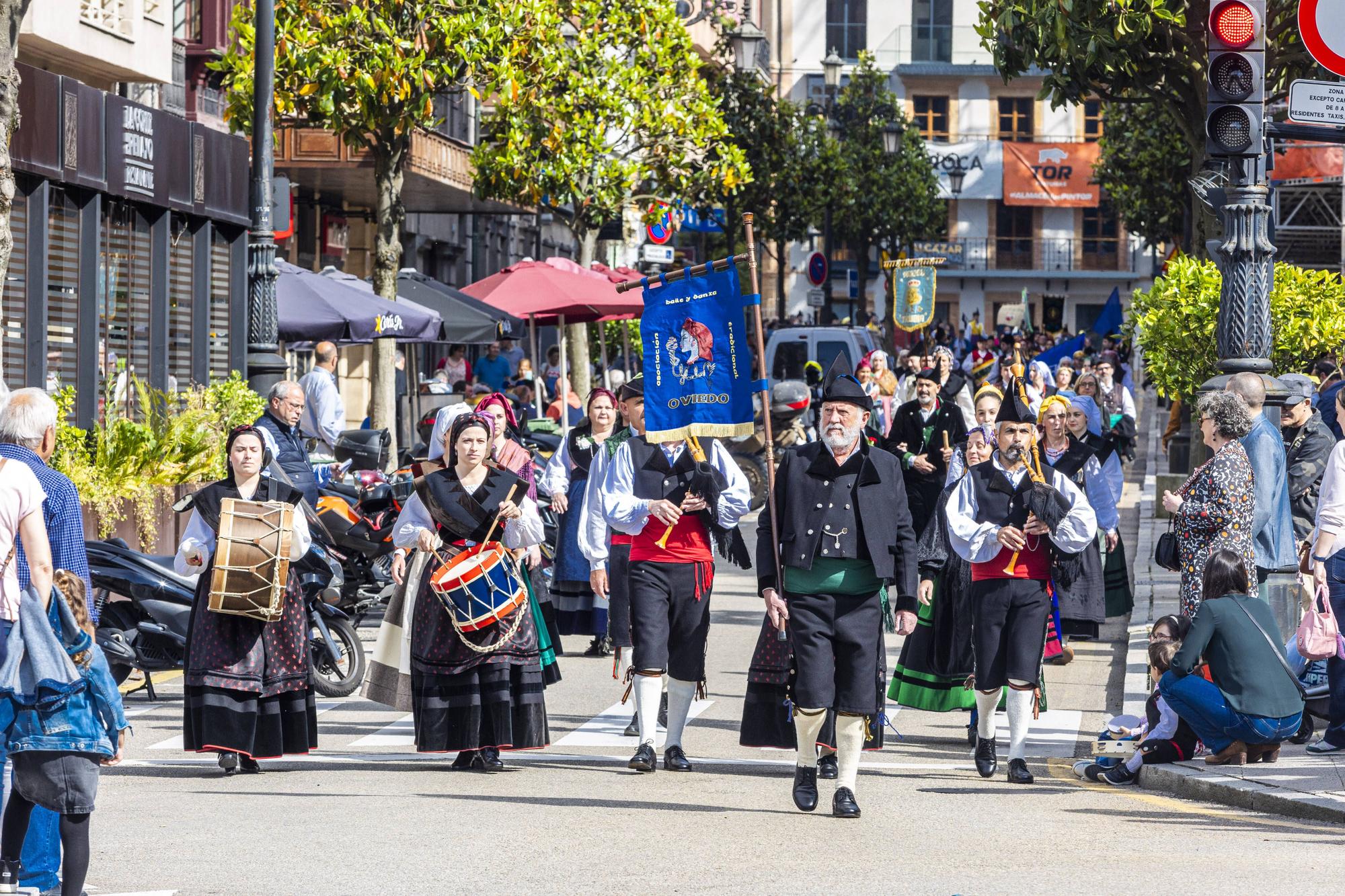 Gran éxito de la feria de La Ascensión en Oviedo