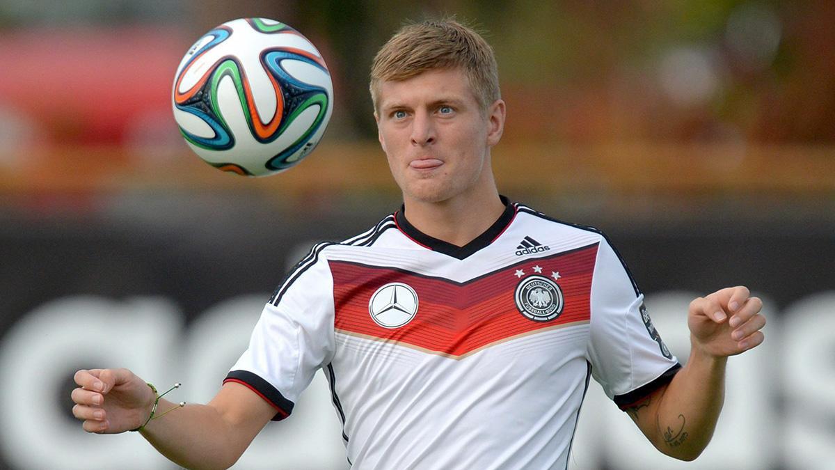 Kroos vuelve con Alemania tres años después