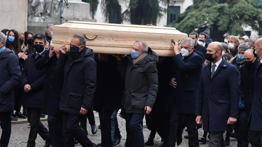 Una imagen del funeral de Paolo Rossi.