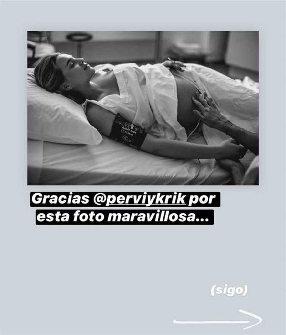 La fotografía de una chica a punto de dar a luz que no es Laura Escanes