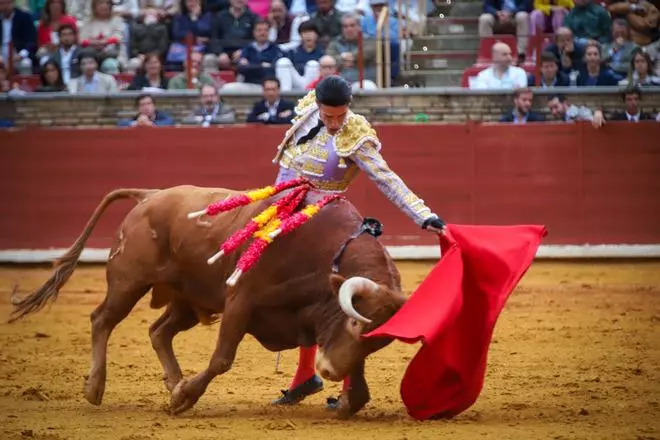 Talavante corta la única oreja de un festejo marcado por el mal juego del ganado