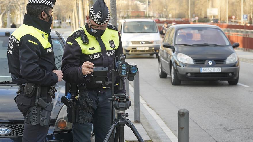 La policia incrementa els controls davant dels Maristes de Girona per evitar més accidents