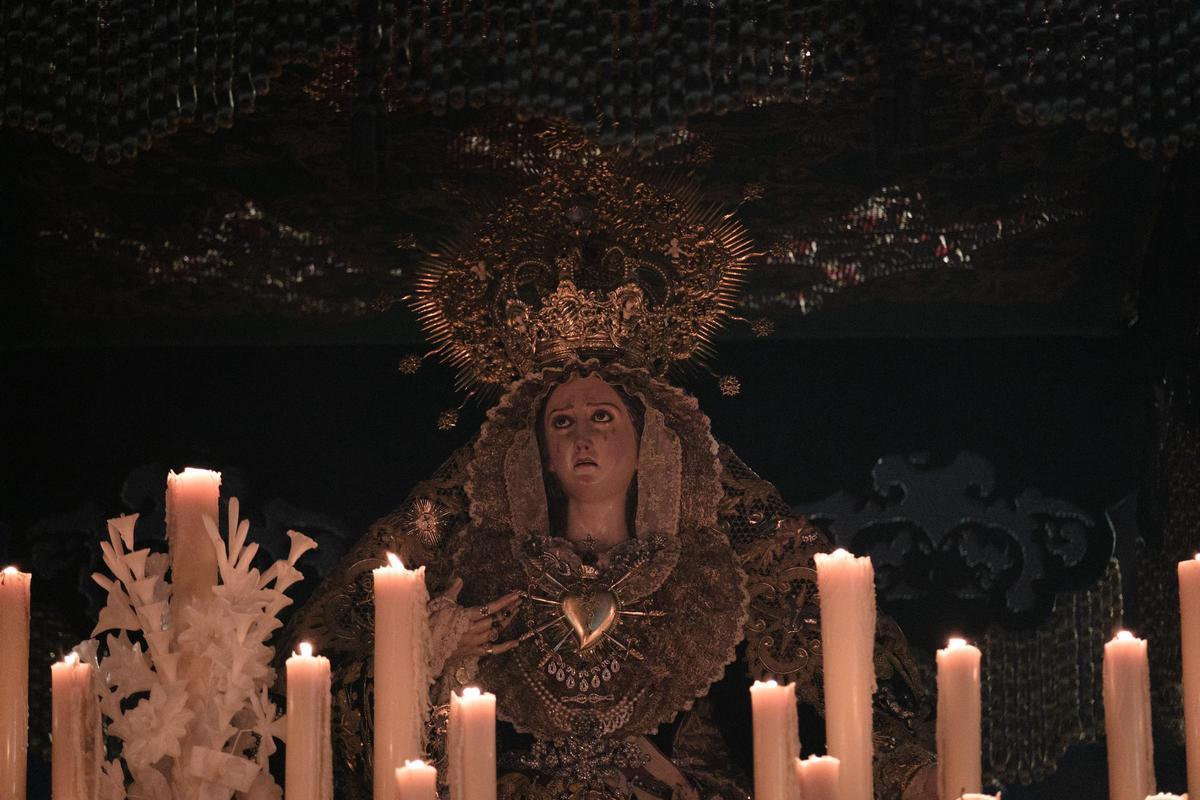 Dolores y Esperanza: 25 años de la Virgen de la Cruz del Humilladero