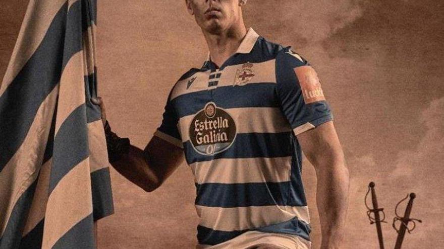 La nueva camiseta del Dépor, con las franjas blanquiazules horizontales -  La Opinión de A Coruña