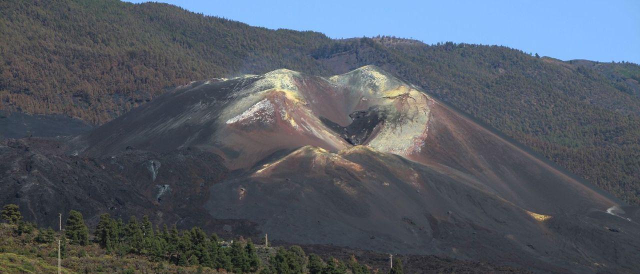 Panorámica del volcán de Tajogaite.